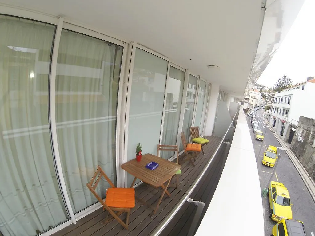 Apartment La Vie Funchal 푼샬